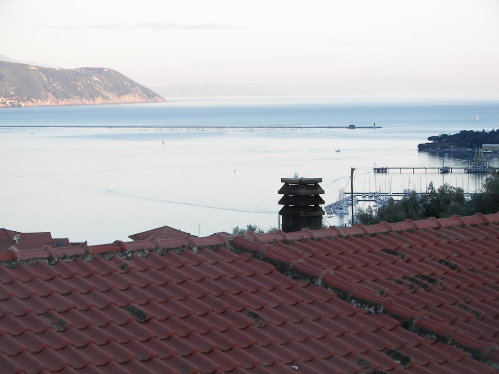 Ca'Di Gilbi E Pasqui Lägenhet La Spezia Exteriör bild