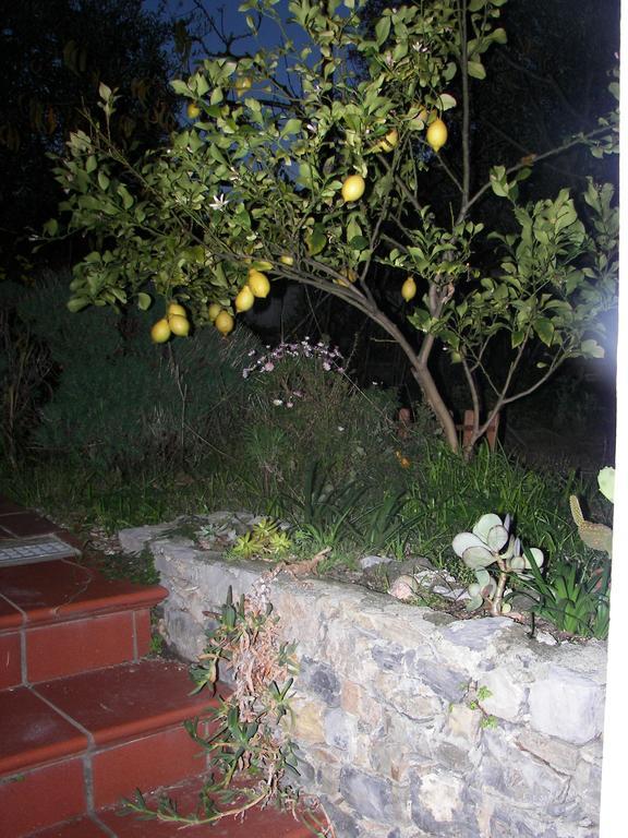 Ca'Di Gilbi E Pasqui Lägenhet La Spezia Exteriör bild